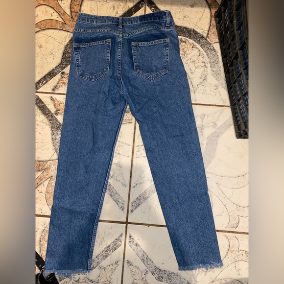 H&M Straight Leg Jeans Size 4 - Picture 3 of 3